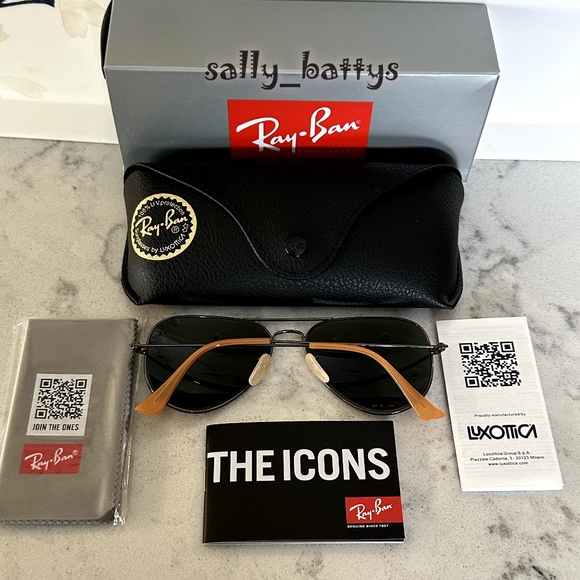 Ray-Ban (Store Display) Aviator Reflective Purple Lenses RB3025 Mirror - Picture 13 of 17